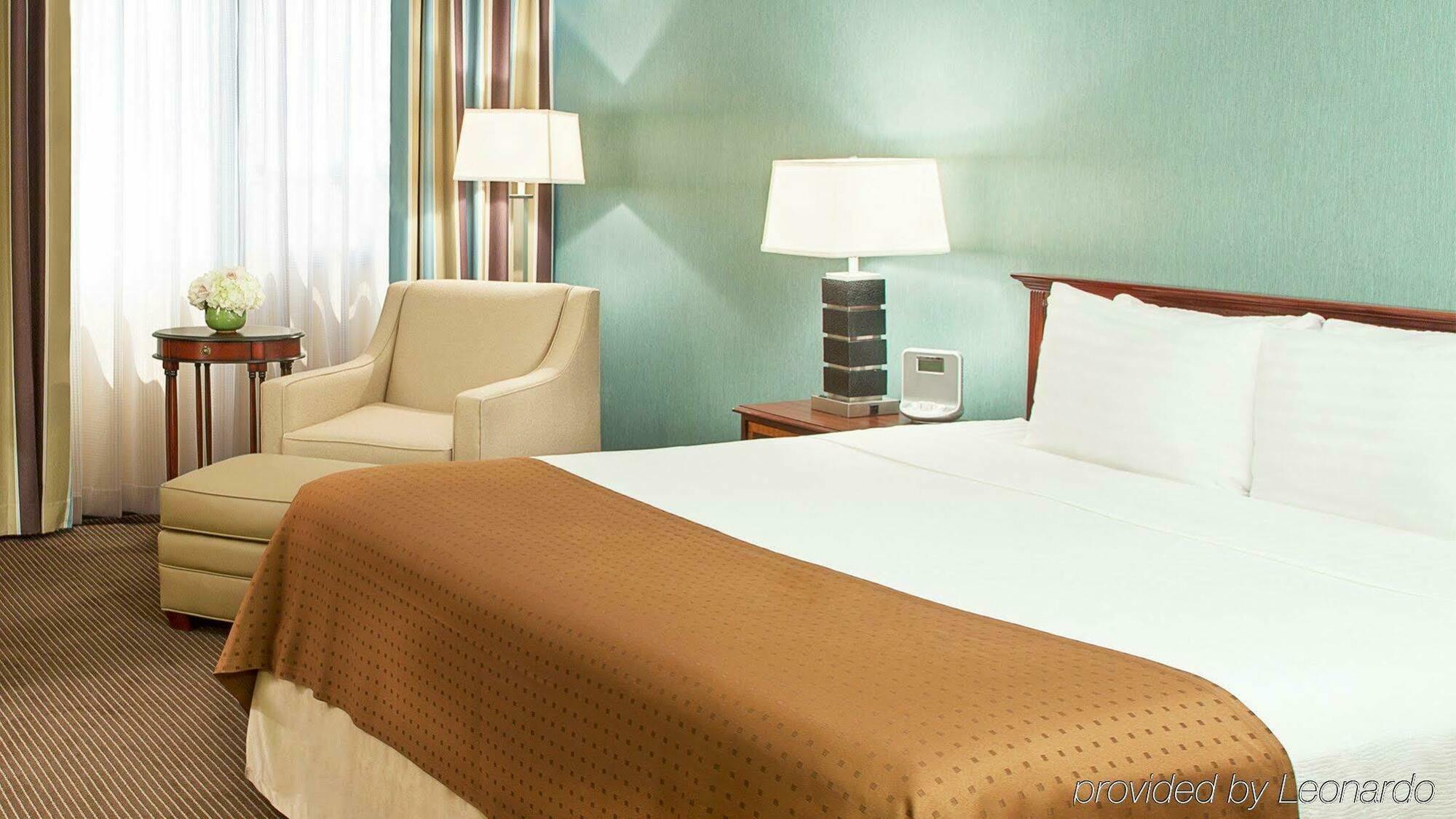 Holiday Inn Toronto - Yorkdale Luaran gambar